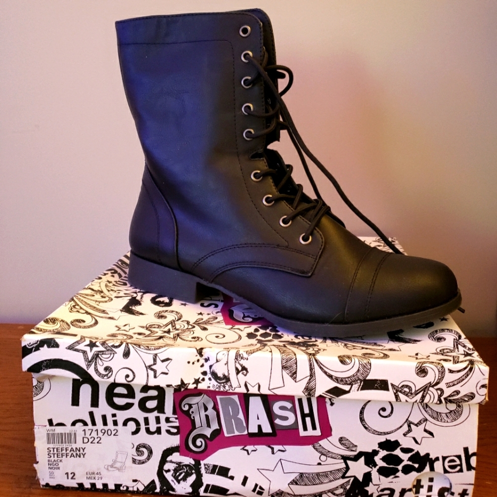 Brash Boots Wm size 12